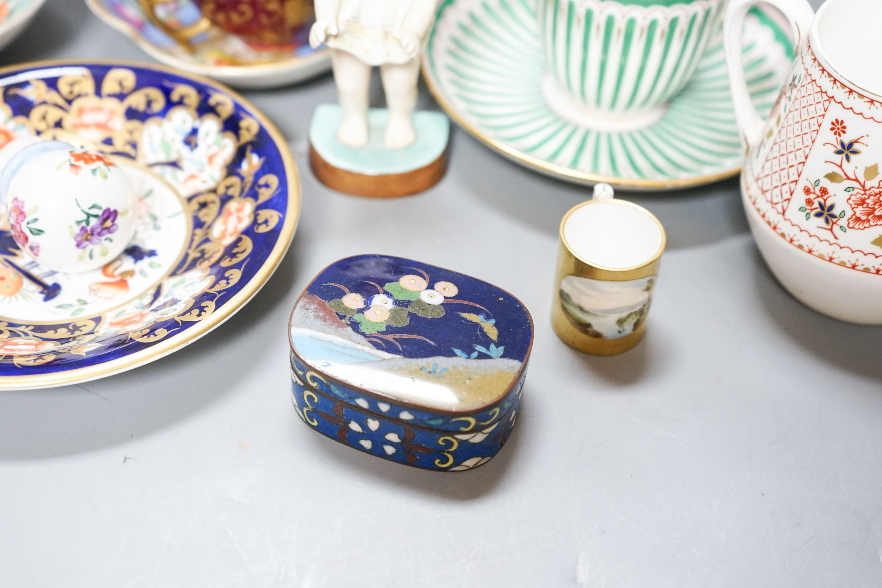 A quantity of mixed 19th and 20th century European ceramics